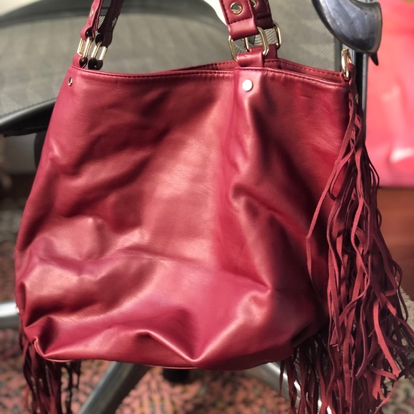 Vegan leather purse. Burgundy. NWT. - Picture 3 of 6